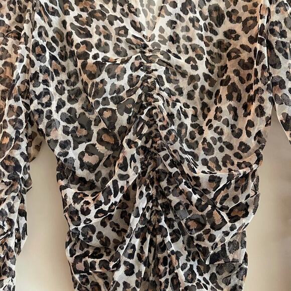 Body suit Snow leopard bodysuit - Picture 1 of 5